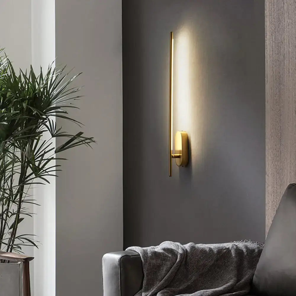 Minimalist gold vertical rod wall lamp living room sconce