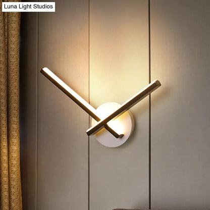 DecorBites™ Minimalist LED Wall Sconce in Warm/White Light with Linear Acrylic Design in Black/White