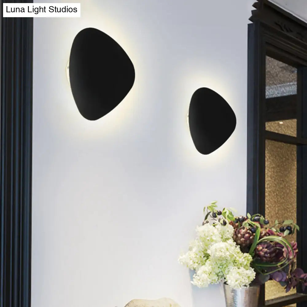 DecorBites™ Minimalist Metallic Triangle Wall Sconce - 8.5"/10.5" Wide LED Black Lamp for Corridor