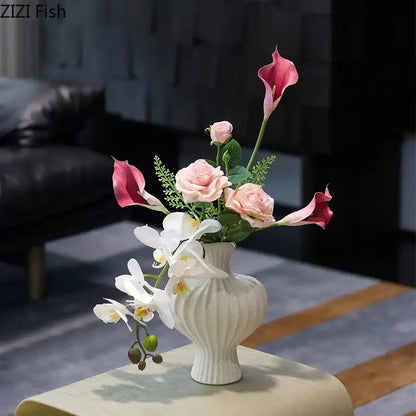 Minimalist white heart shape ceramic vase living room decor