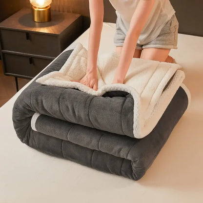 Mint & cream quilted coral fleece winter blanket bedroom bedding