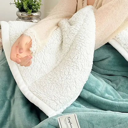 Mint green & cream imitation lamb’s wool blanket bedroom decor