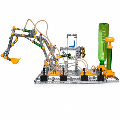 Functioning Claw with Air Pressure Construction Model Kit (807 Pieces)
