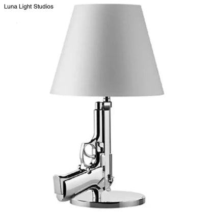 Modern ak47 gun lounge floor lamp – gold & black bedroom light