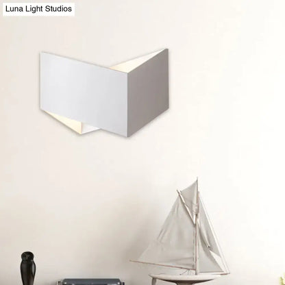 Modern black & gold geometric metal body wall lamp stairway light