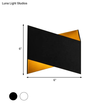Modern black & gold geometric metal body wall lamp stairway light
