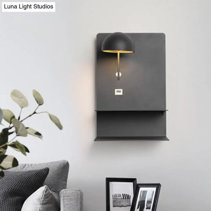 Modern black & gold metal wall light with usb – living room