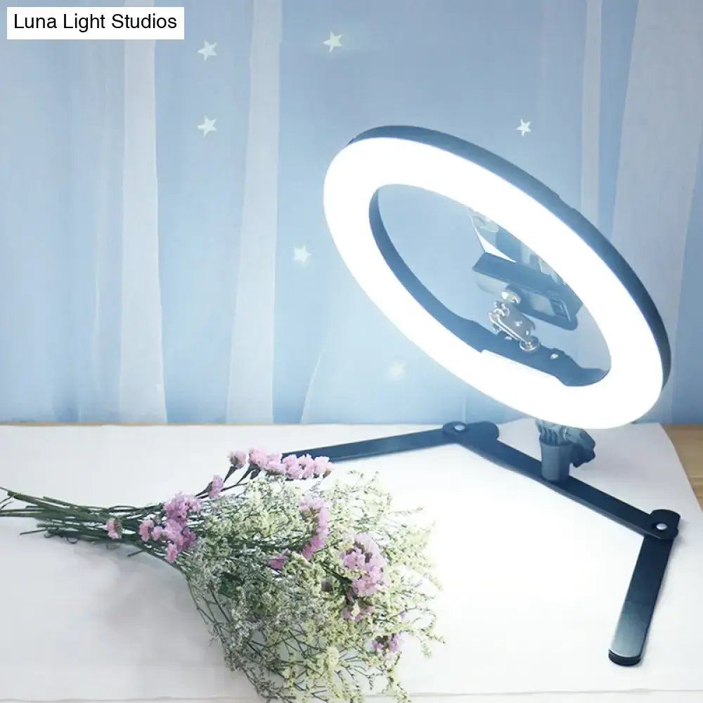 Modern black led ring flash lamp with metallic shade for bedroom
