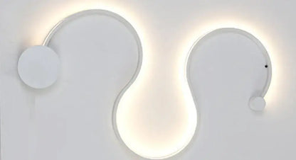 Modern black serpentine led wall lamp for living room