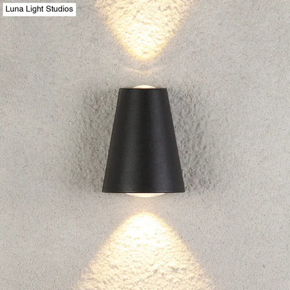 Modern black trapezoid wall light garden maximum bulb wattage