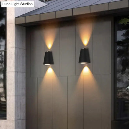 Modern black trapezoid wall light garden maximum bulb wattage