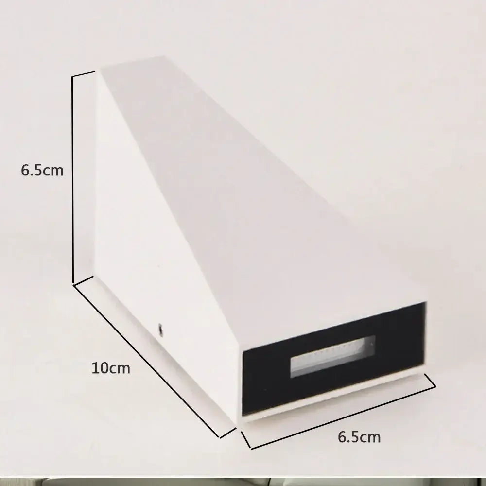 Modern black triangular led wall light garden sconce