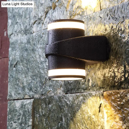 Modern black tubular metal wall washer sconce backyard light