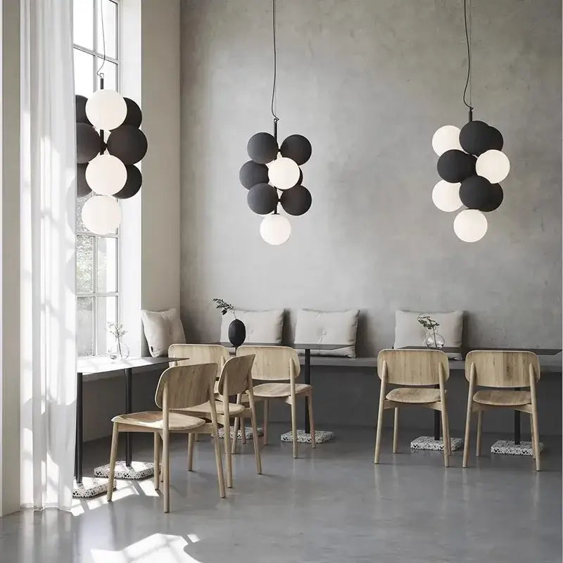 Modern black & white ball led ceiling chandelier kitchen pendant light
