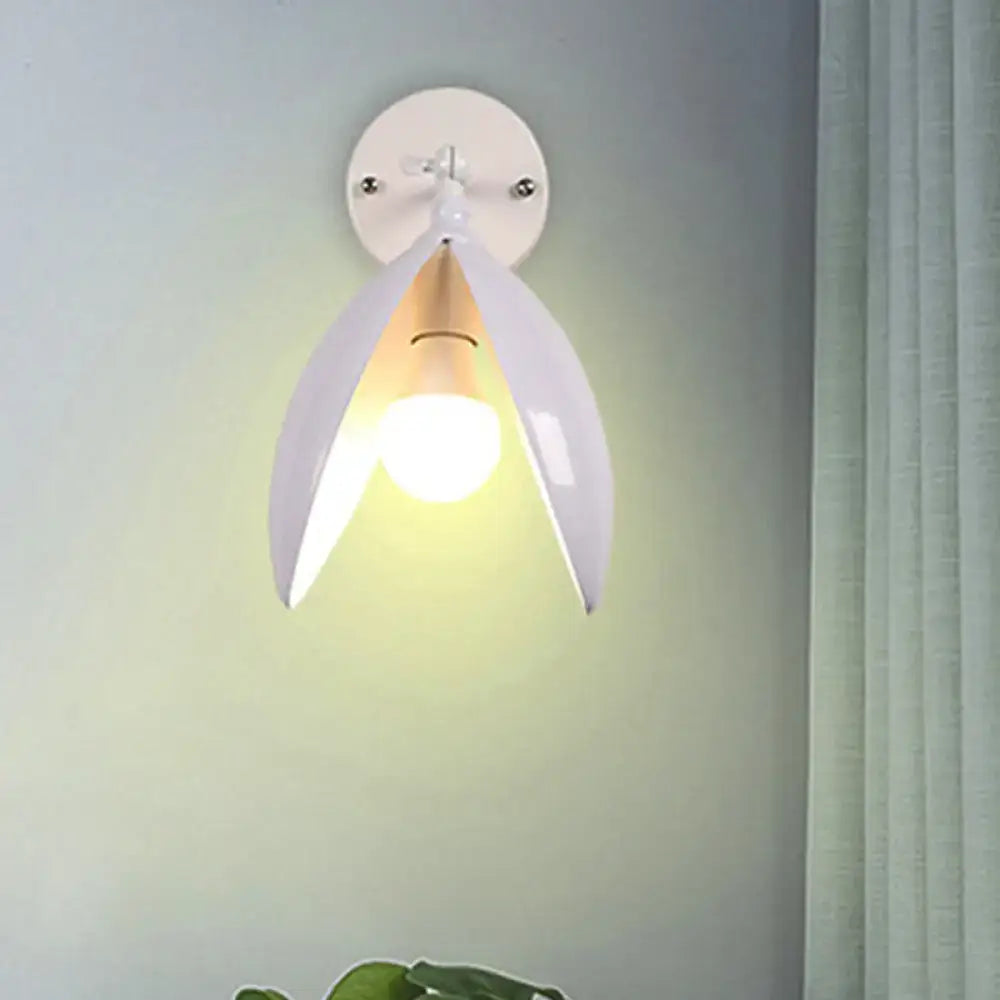 Modern black & white blooming bud wall light living room sconce