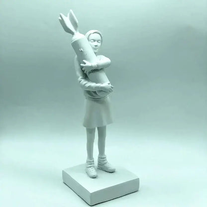 Modern black & white bomb hugger girl resin statue living room decor