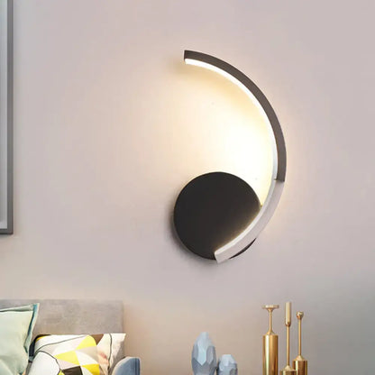 Modern black & white curved led wall mounted sconce warm light living room