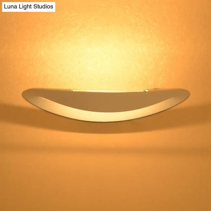 DecorBites™ Modern Black/White Curved Shade LED Wall Sconce - Stylish Aluminum Lamp for Bedroom