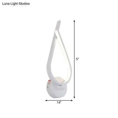 Modern black & white metal kink linear wall light corridor sconce