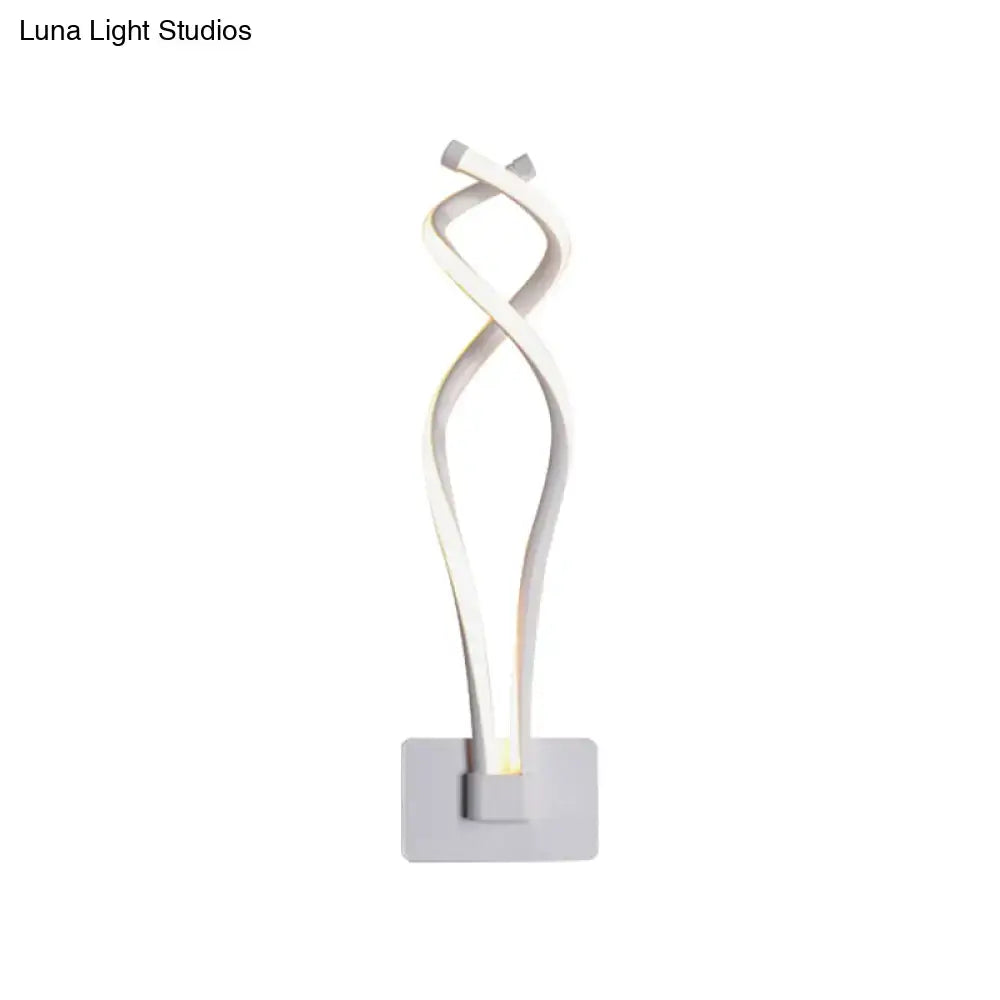 Modern black & white musical note wall lamp – bedroom acrylic shade