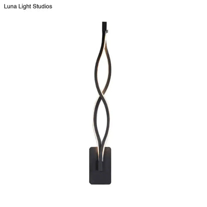 Modern black & white musical note wall lamp – bedroom acrylic shade