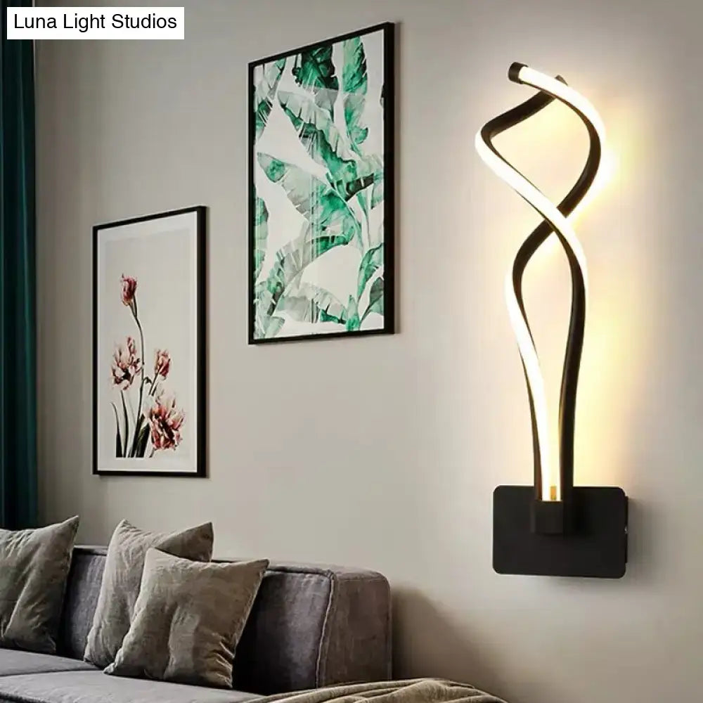 Modern black & white musical note wall lamp – bedroom acrylic shade