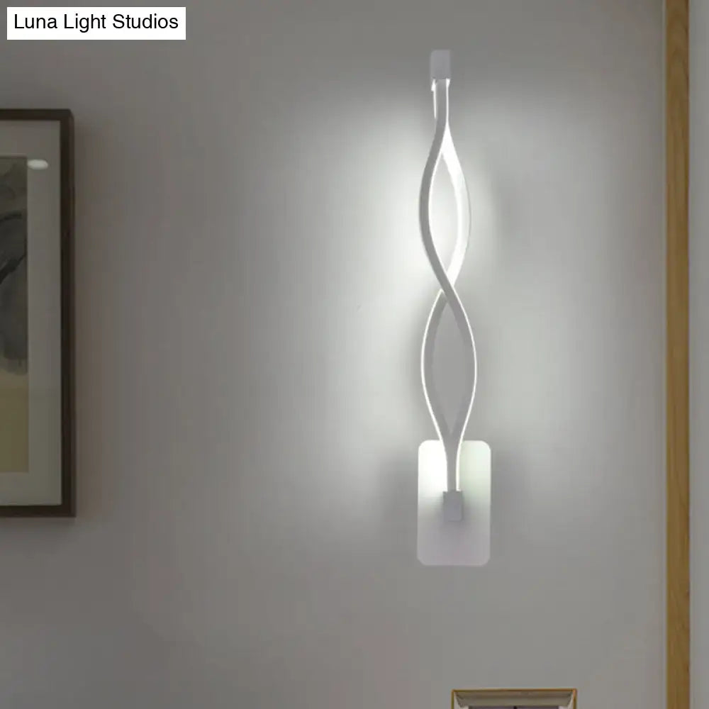 Modern black & white musical note wall lamp – bedroom acrylic shade