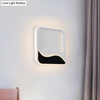 Modern black & white wave led wall light – bedroom sconce