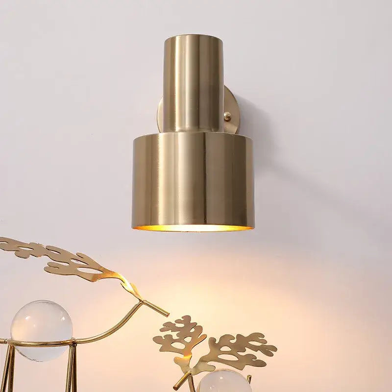 Modern brass wall lamp with pull chain switch for bedroom decor