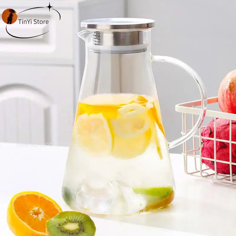 Modern clear borosilicate glass pitcher with stainless steel lid kitchen jug
