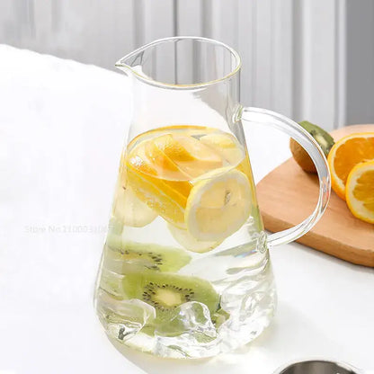 Modern clear borosilicate glass pitcher with stainless steel lid kitchen jug
