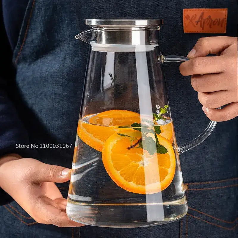 Modern clear borosilicate glass pitcher with stainless steel lid kitchen jug