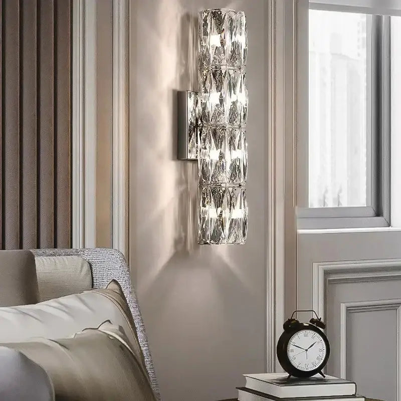 Modern clear faceted crystal wall lamp for luxury living room