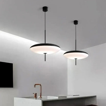 Modern creative black iron pendant light – bar and restaurant design