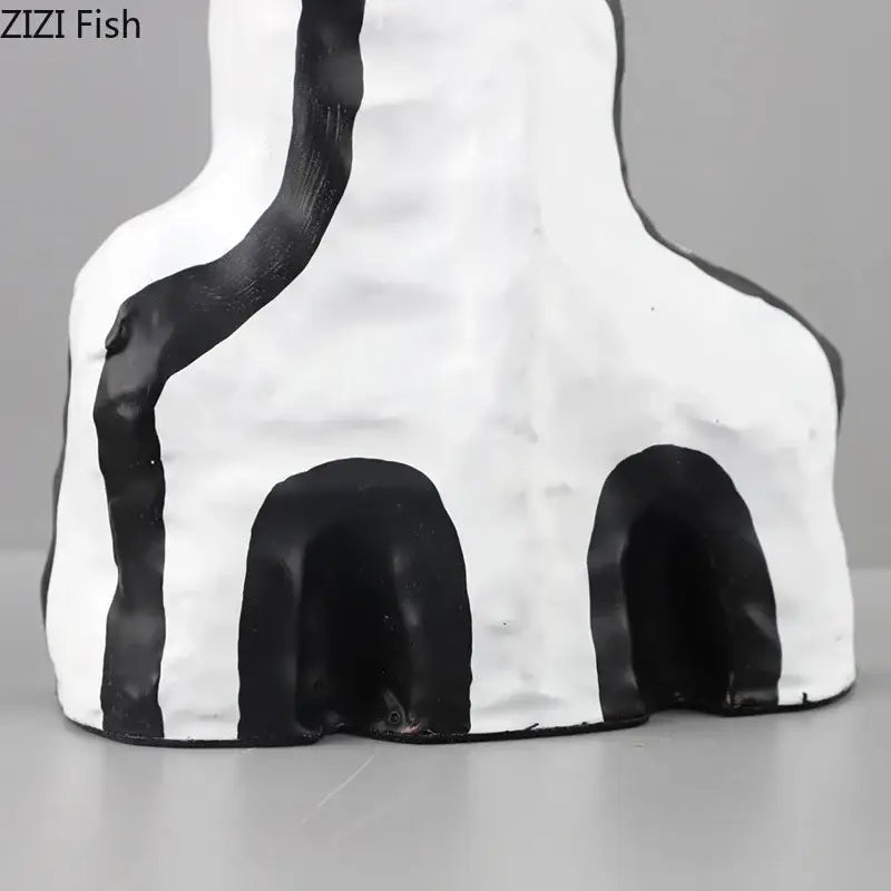 Modern design black and white abstract vase set bedroom decor
