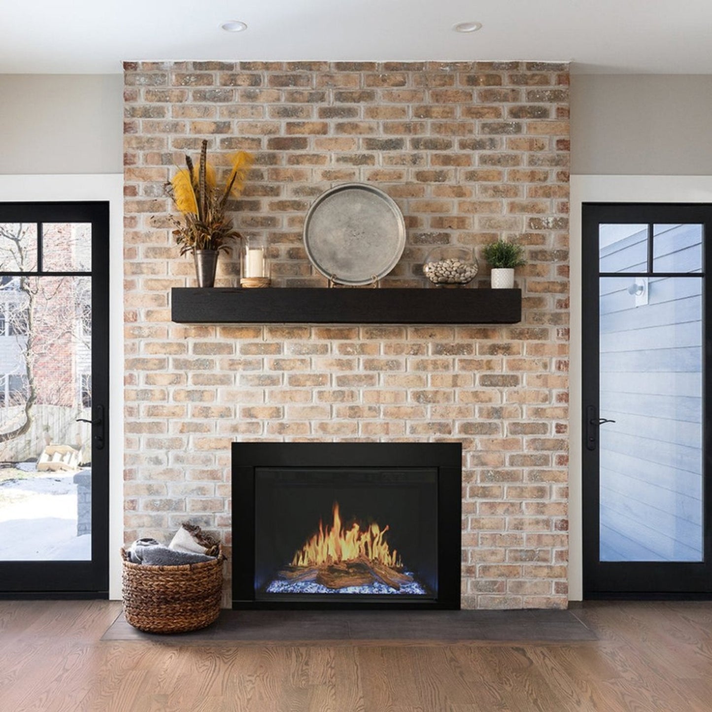 Modern Flames Orion Traditional 26-Inch Heliovision Electric Fireplace [OR26-TRAD] (SAK51873)