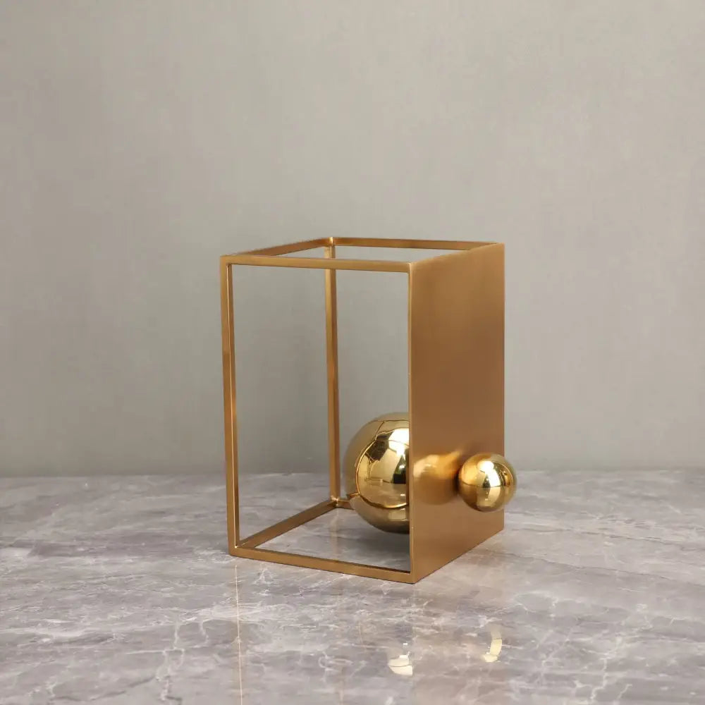 Modern geometric gold frame decorative figurines living room sculptures