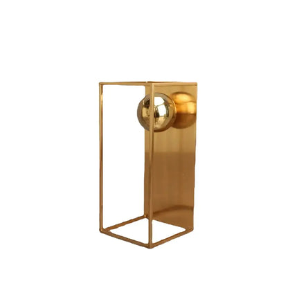 Modern geometric gold frame decorative figurines living room sculptures