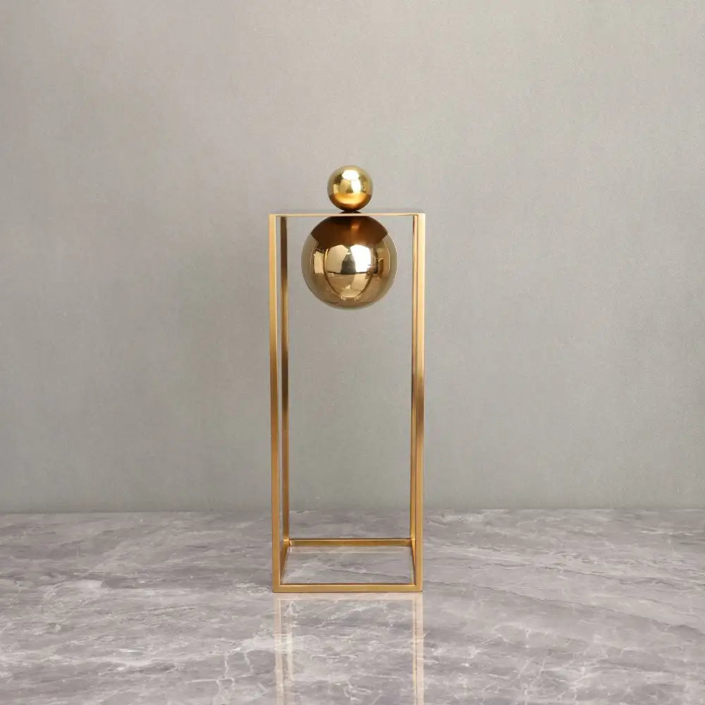 Modern geometric gold frame decorative figurines living room sculptures