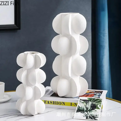 Modern geometric spiral black & white resin vase living room decor