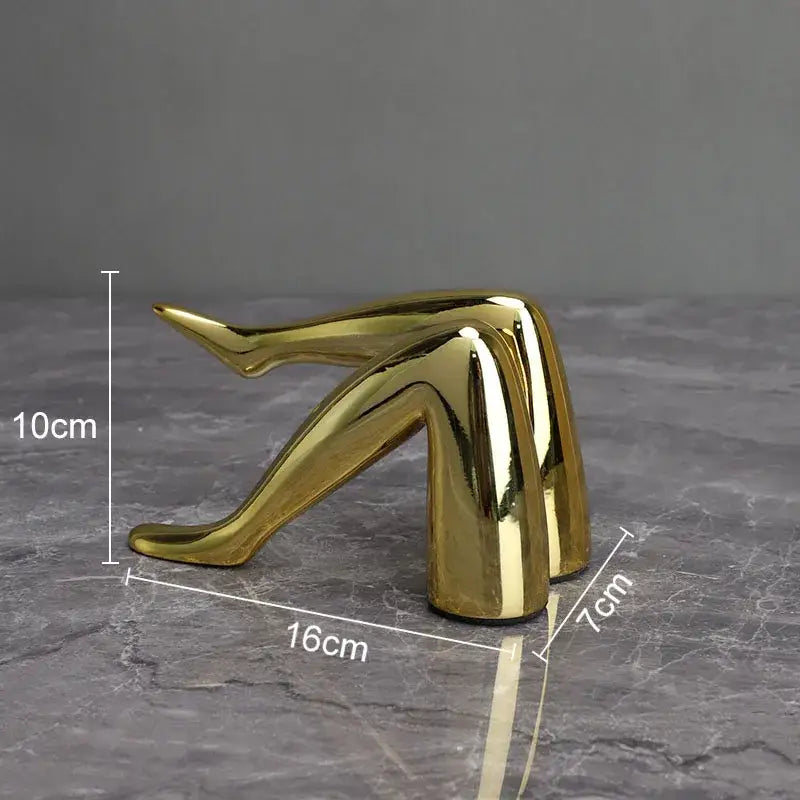 Modern gilded lips and leg resin figurines living room sculpture