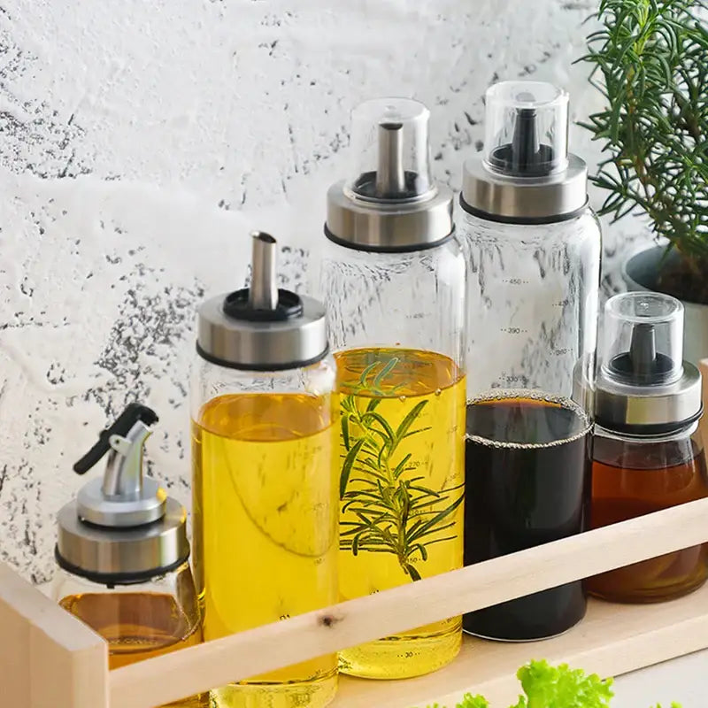 Modern glass seasoning storage bottle set for kitchen organization
