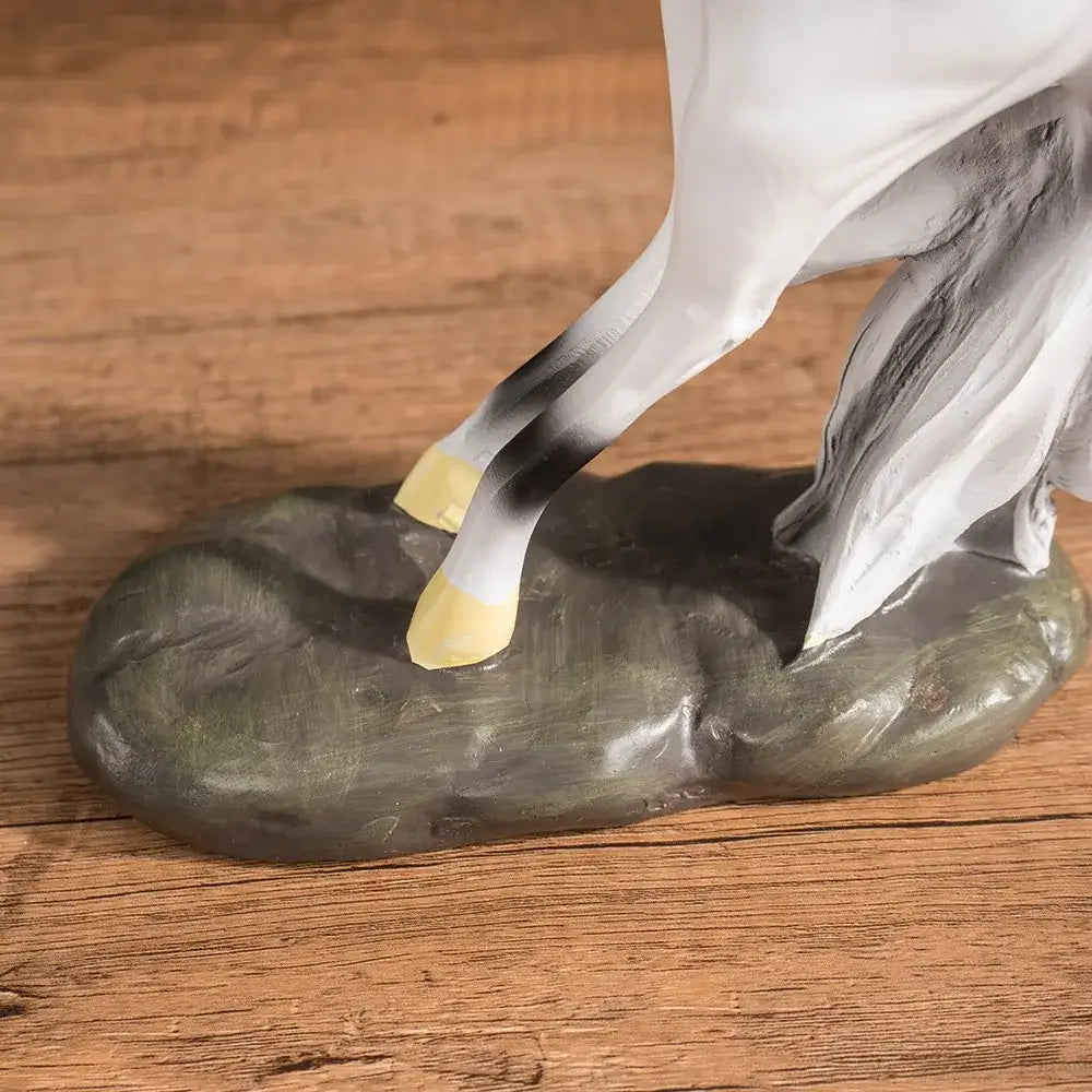 Modern glossy resin horse statue living room sculpture decor