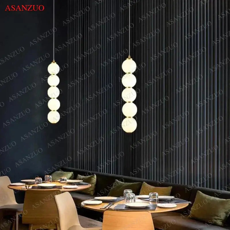 Modern gold 5-sphere glass ball pendant lights dining room cascade