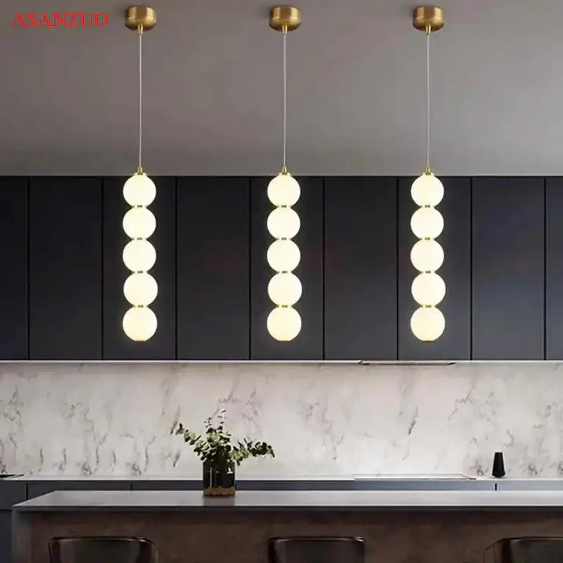 Modern gold 5-sphere glass ball pendant lights dining room cascade