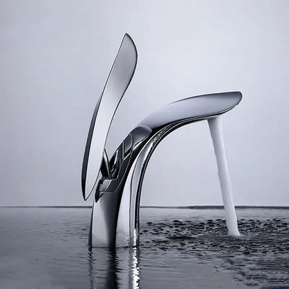 Modern gold brass basin faucet bathroom sink mixer flowing design