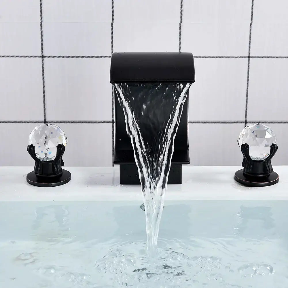 Modern gold crystal waterfall basin faucet bathroom sink tap