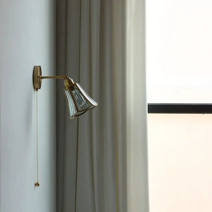 Modern gold fluted glass led wall sconce bedroom light with pull chain
