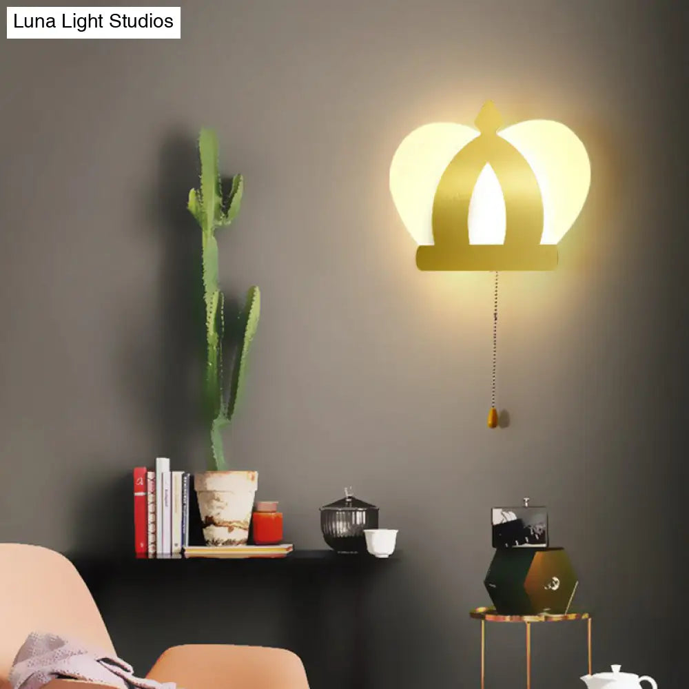 DecorBites™ Modern Gold LED Wall Sconce Lamp – Crown Acrylic Wall Lighting Fixture with Pull Chain for Bedroom