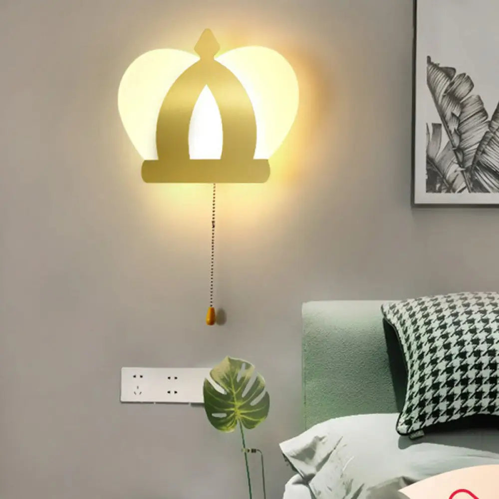 DecorBites™ Modern Gold LED Wall Sconce Lamp – Crown Acrylic Wall Lighting Fixture with Pull Chain for Bedroom